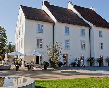 Hotel Castle Garden Binningen Exterior foto